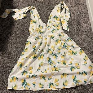 Cider Lemon dress with ties on sleeves